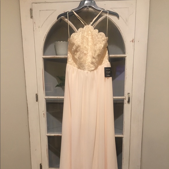 Lulus Dresses & Skirts - Lulu’s NWT cream colored lace maxi